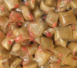 Jordbær/Salmiaklakrids